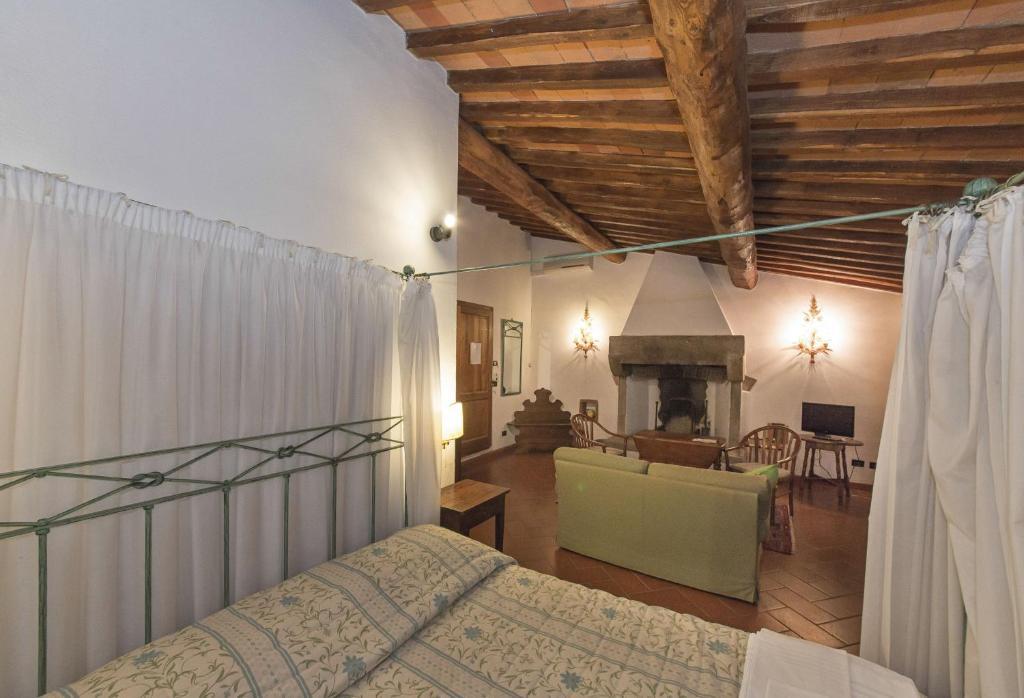 Relais Santa Cristina Guest House Radda in Chianti Room photo